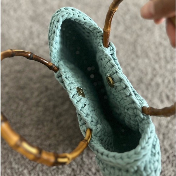 Handmade Purse with bamboo handle - Picture 3 of 3